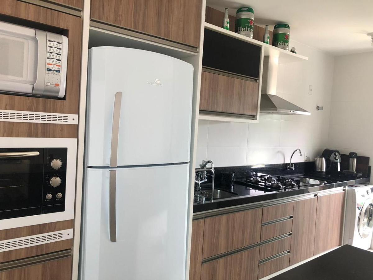 Апартаменты Lindo Apartamento Praia De Palmas Говернадор-Селсу-Рамус Экстерьер фото