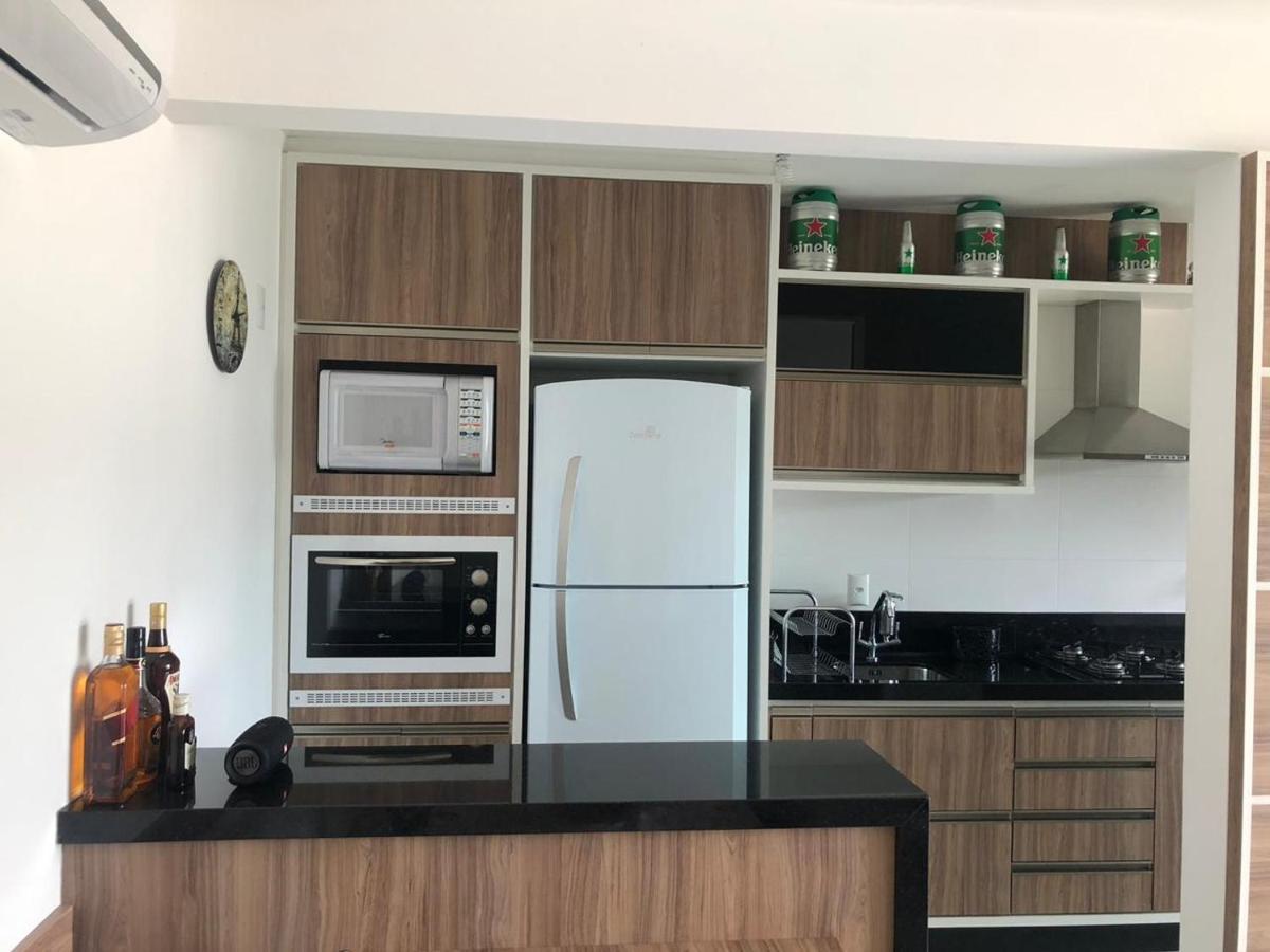 Апартаменты Lindo Apartamento Praia De Palmas Говернадор-Селсу-Рамус Экстерьер фото