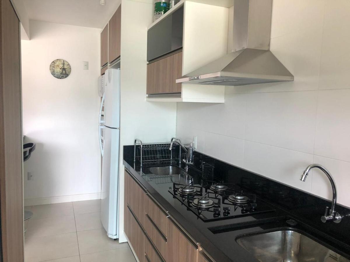 Апартаменты Lindo Apartamento Praia De Palmas Говернадор-Селсу-Рамус Экстерьер фото