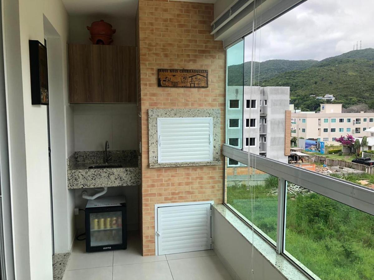 Апартаменты Lindo Apartamento Praia De Palmas Говернадор-Селсу-Рамус Экстерьер фото